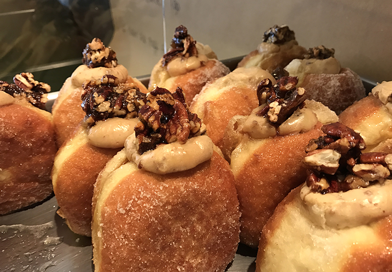 maple pecan doughnuts